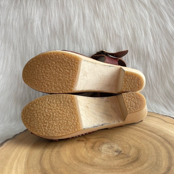 Bryr Emma leather cross over handmade high heel leather clogs - Picture 13 of 13